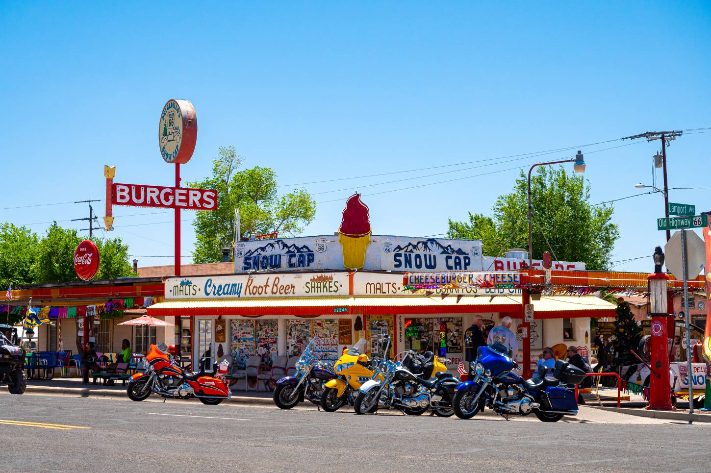 Delgadillo's Snow Cap