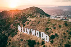 Das berühmte Hollywood-Schild blieb bei den Bränden unbeschädigt