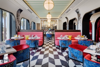 Cirque St. Armands Beachside Restaurant Ringside